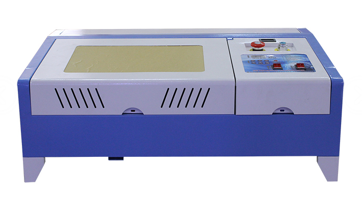 Лазерный станок c ЧПУ 200х300мм 40Вт/М3