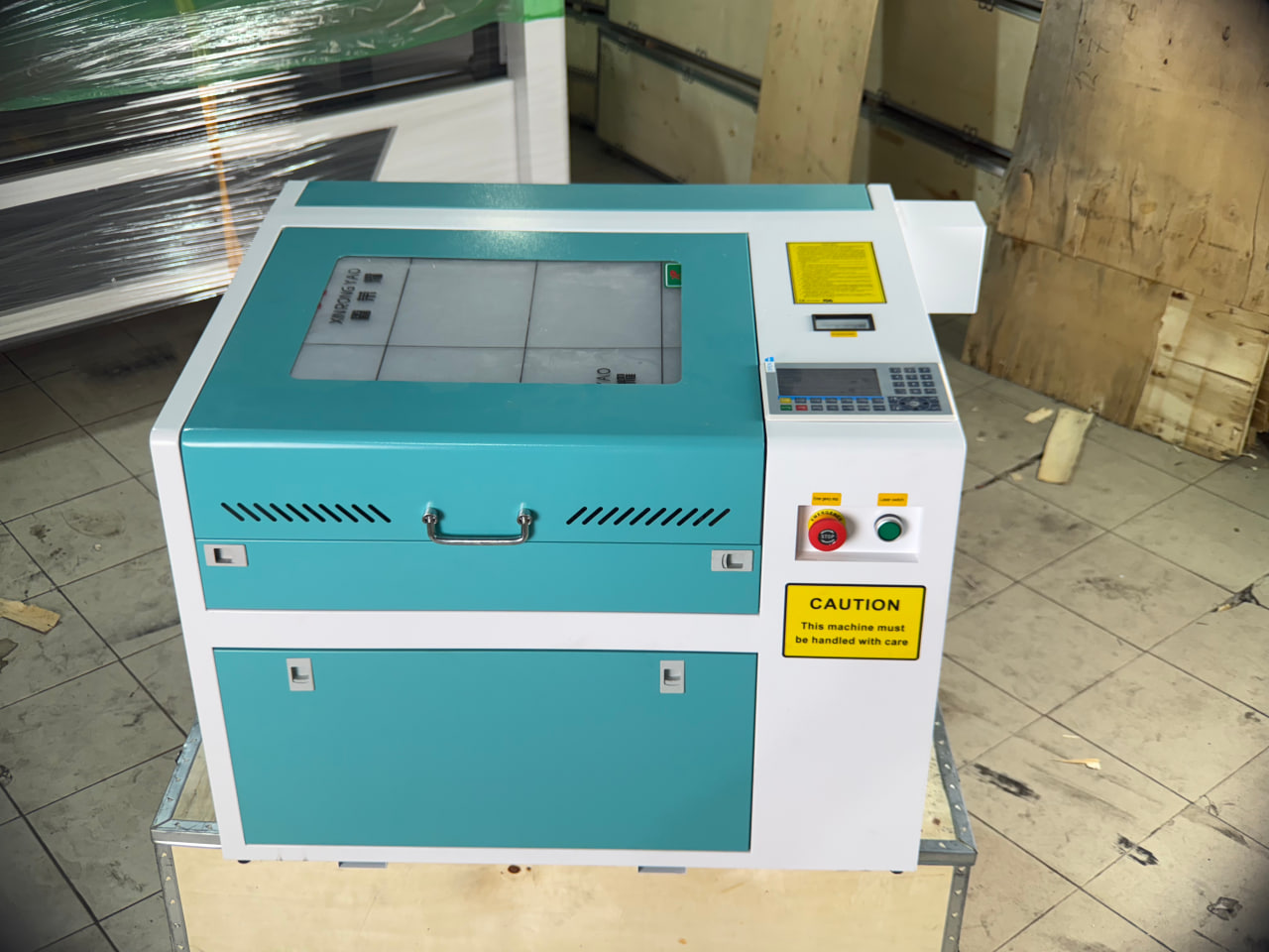 Лазерный станок 400х400мм 50Вт/Ruida