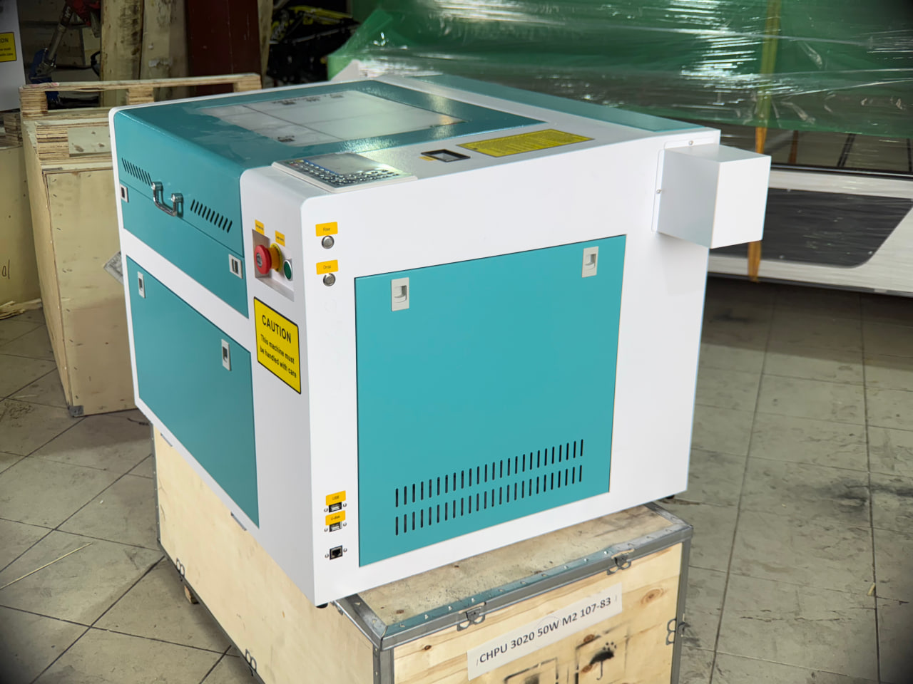 Лазерный станок 400х400мм 50Вт/Ruida