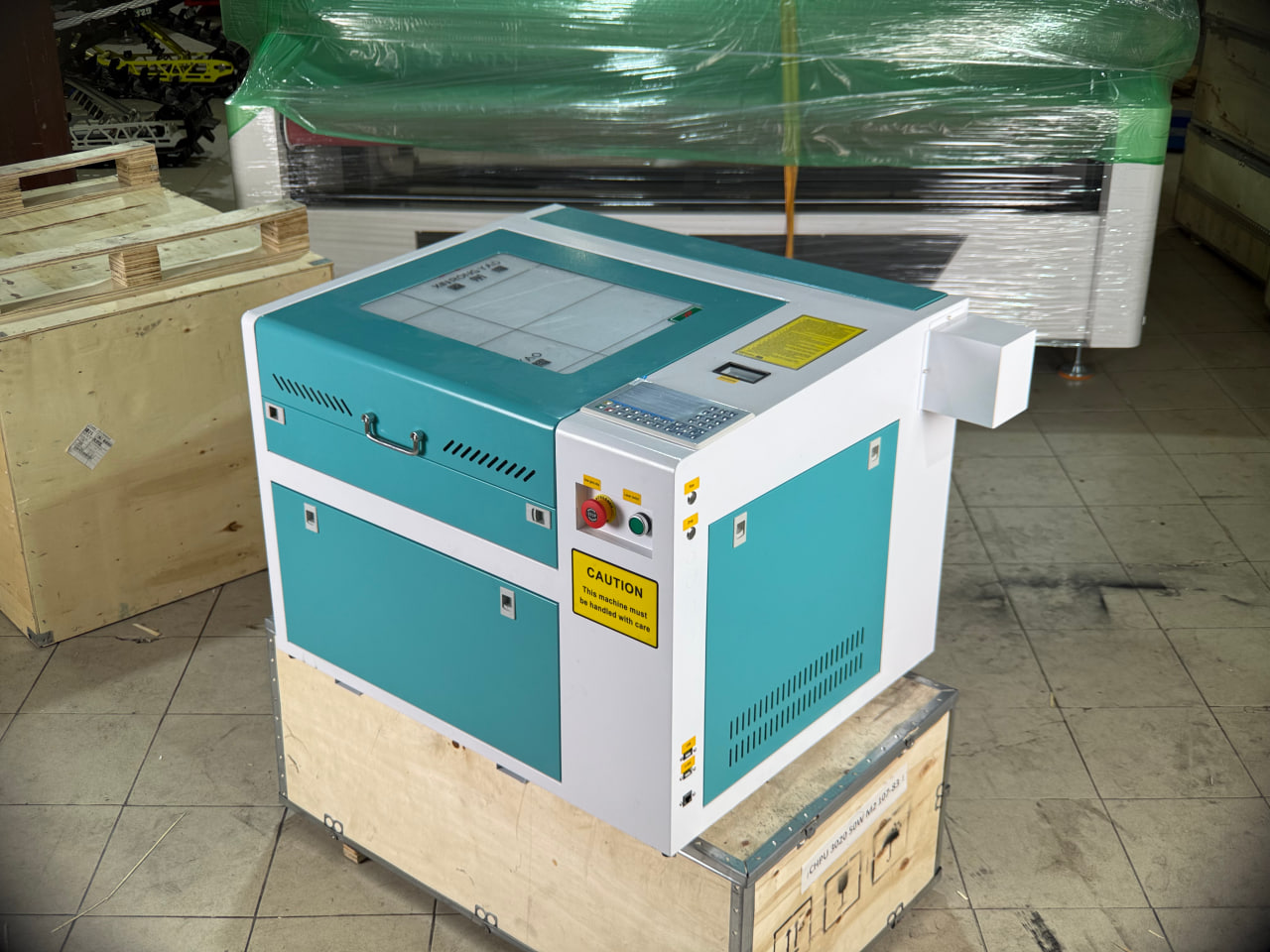 Лазерный станок 400х400мм 50Вт/Ruida