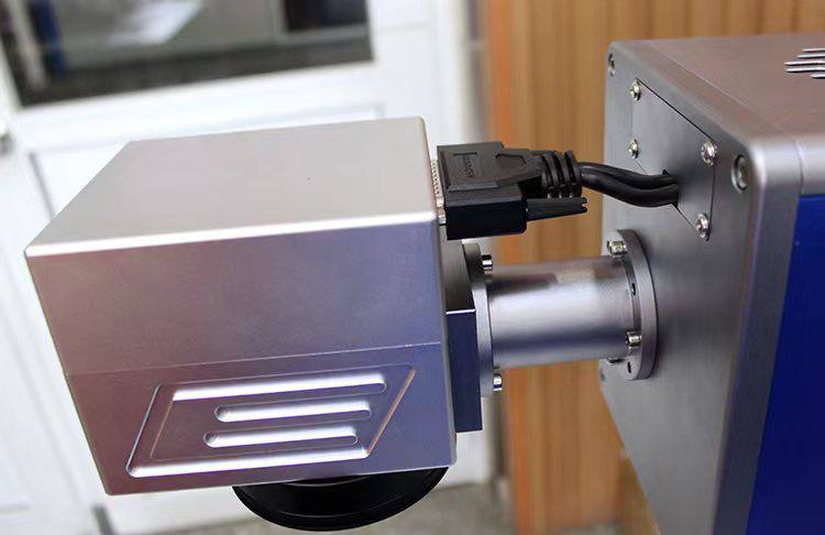 Аппарат лазерной резки, сварки и чистки (3 в 1) 1000 Вт