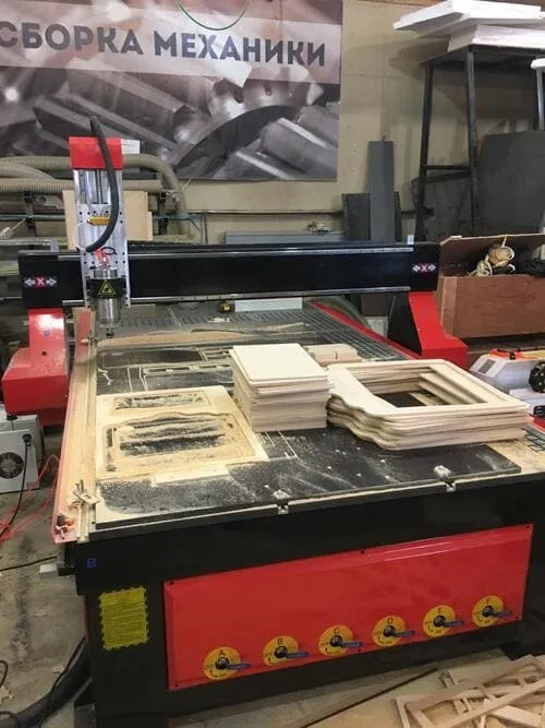 Фрезерный станок с ЧПУ 1600x2500x300mm Standart