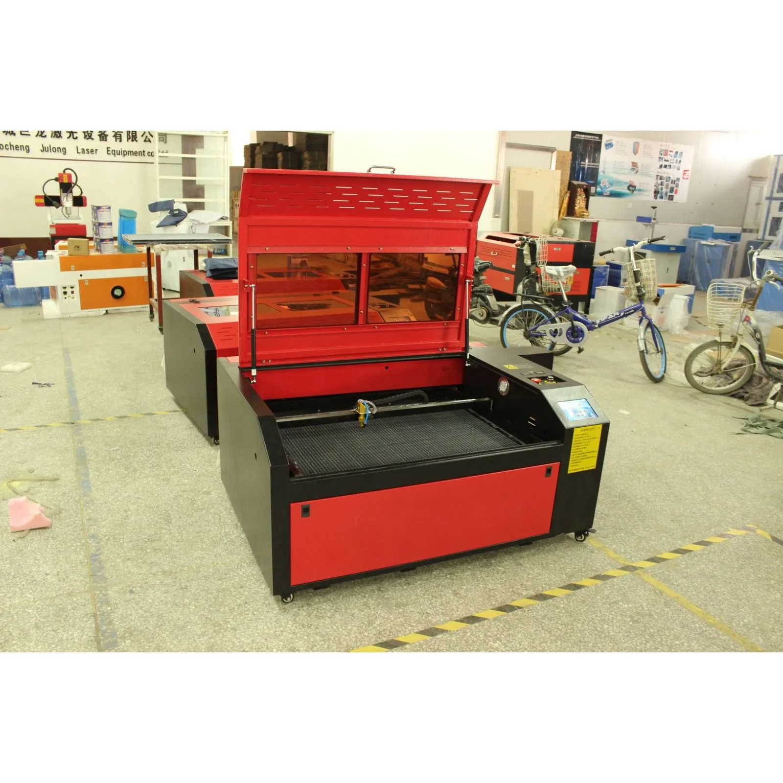 Лазерный станок CO2 c ЧПУ 600х900мм 60Вт/Ruida