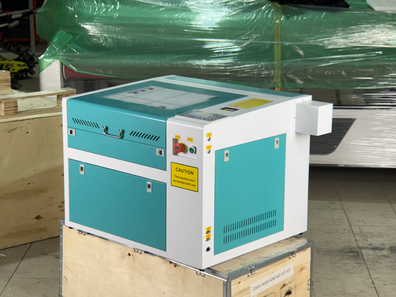 Лазерный станок 400х400мм 50Вт/Ruida