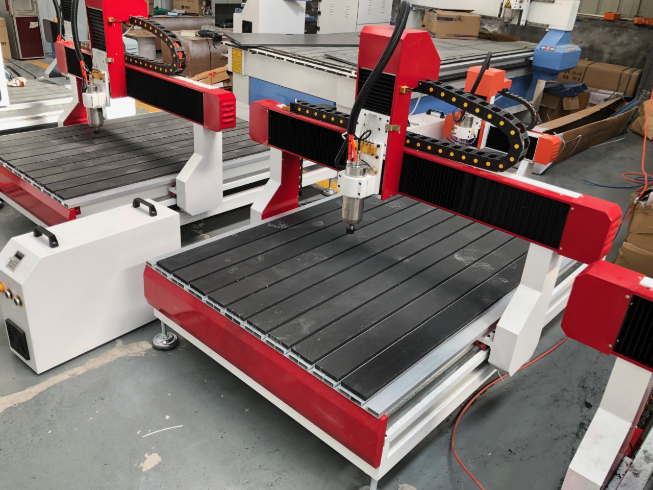 Фрезерный станок с ЧПУ 900x1500x200mm